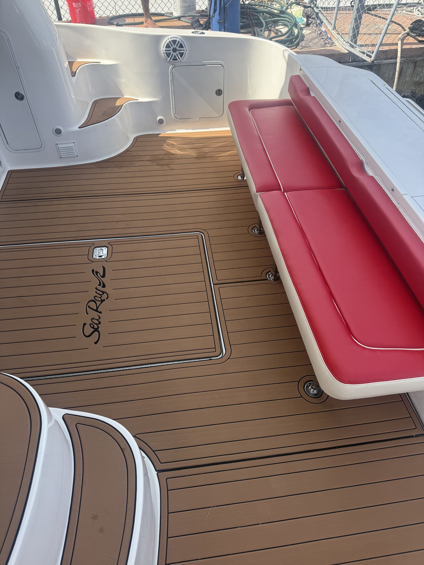Sea Rey 50" Flybridge — image 2